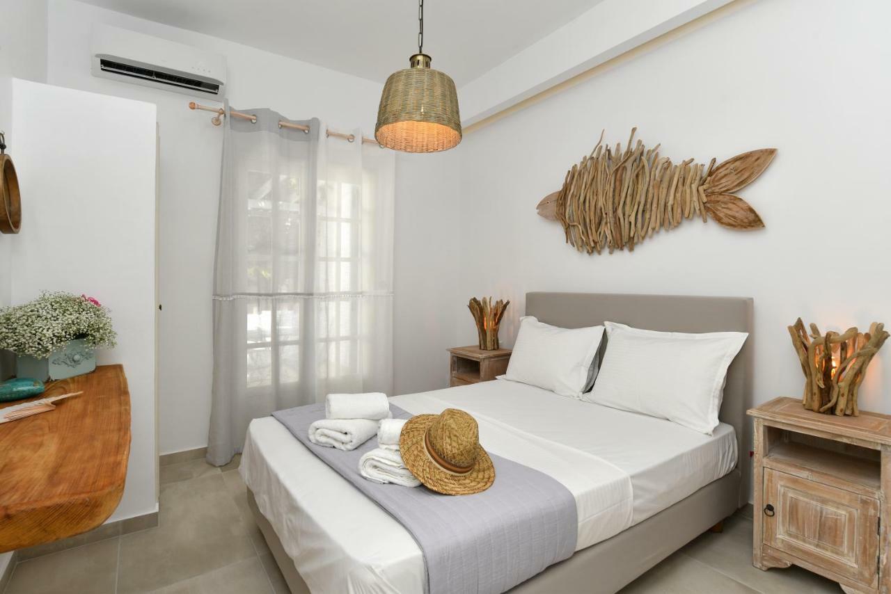 Corina Studios-Apartments 纳乌萨 外观 照片